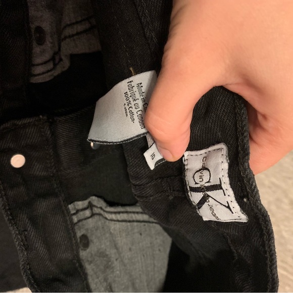 Calvin Klein black jean mini skirt - Picture 3 of 3